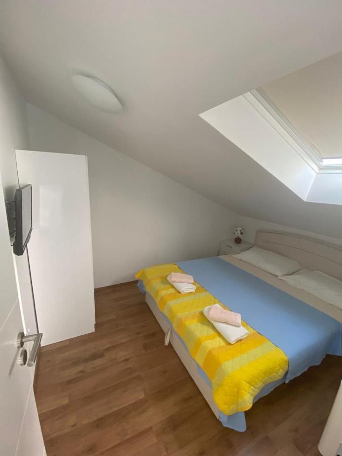 Genesis 4 Apartman Trogir Kültér fotó
