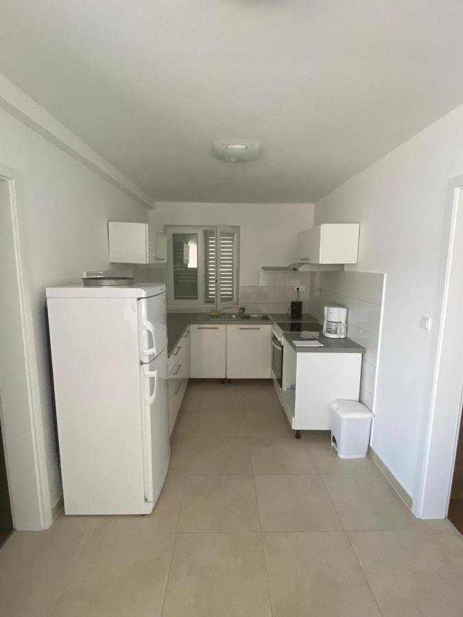 Genesis 4 Apartman Trogir Kültér fotó