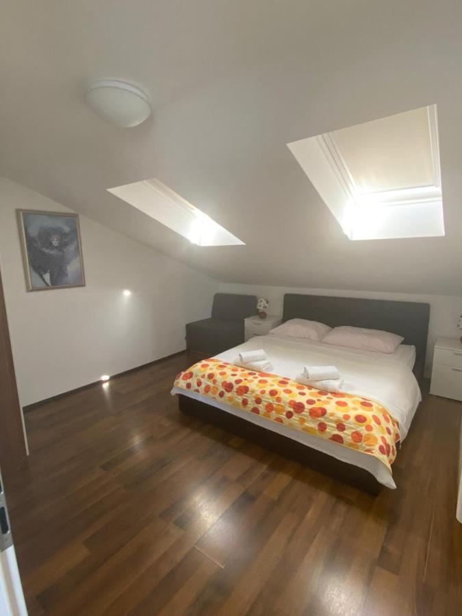 Genesis 4 Apartman Trogir Kültér fotó