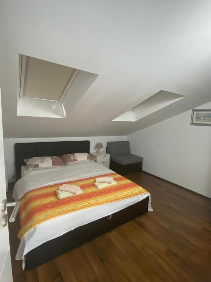 Genesis 4 Apartman Trogir Kültér fotó